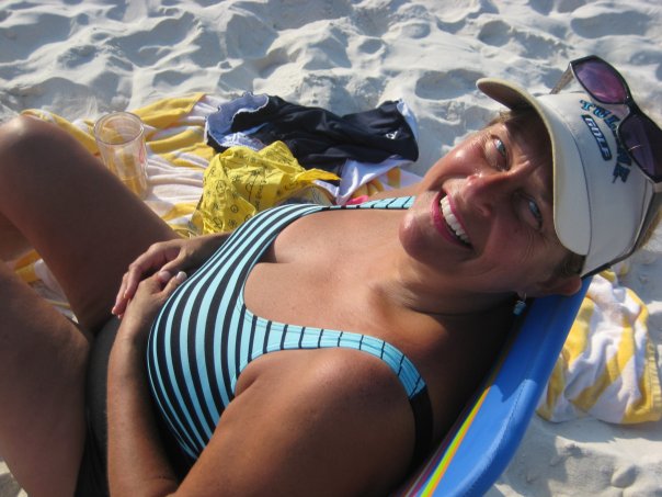 Lisa livin' it up on the beach