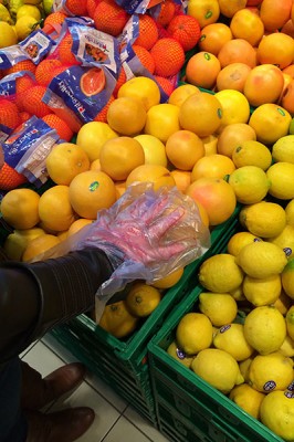 Italian-produce-shopping
